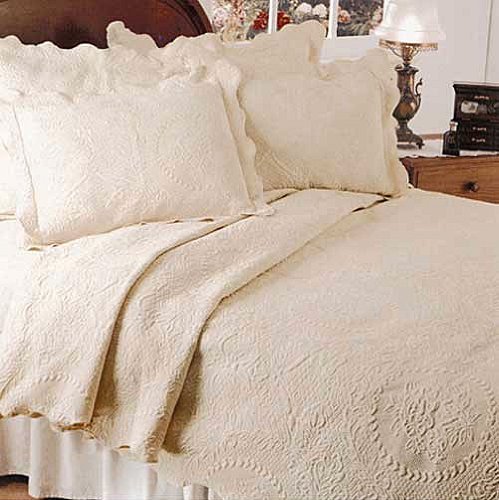 Europa English Rose Matelasse Coverlet Sets