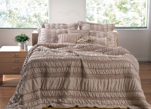 Tiana Ruched 5 Piece Bedding Set